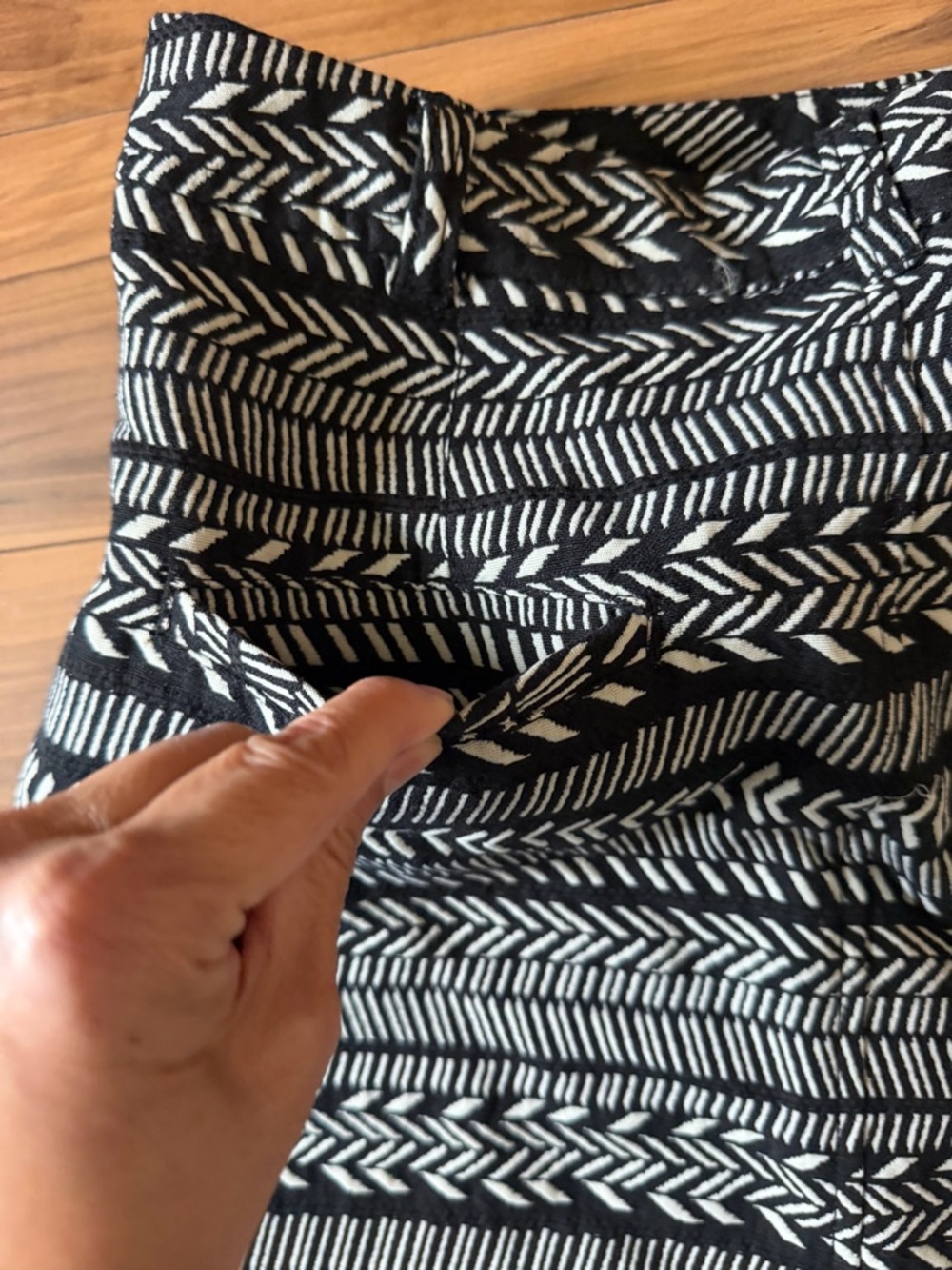 NWT Maeve Button-Front Black & White Patterned Mini Skirt - Picture 10 of 10